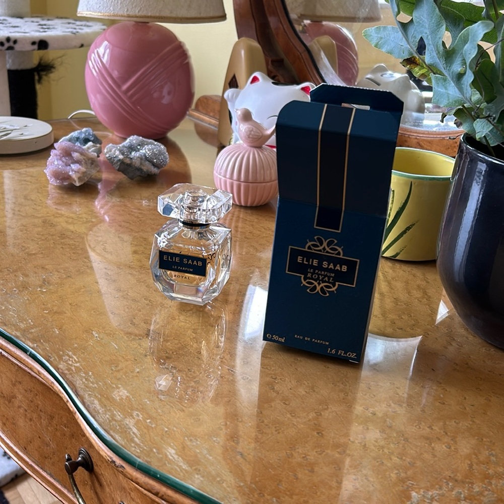 Nearly New Elie Saab Parfum Royal